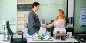 Waarom Werken met een Aankoopmakelaar in Marbella Jou een Voordeel Geeft