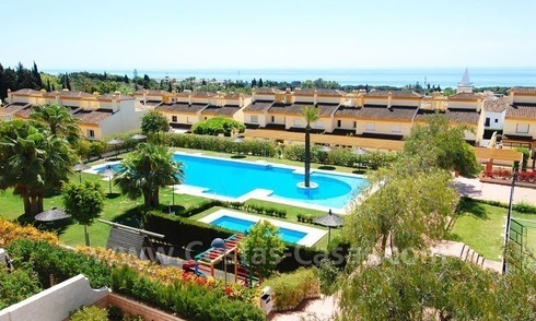 Opportuniteit. Bargain townhouses – rijhuizen te koop, Golden Mile, Marbella 