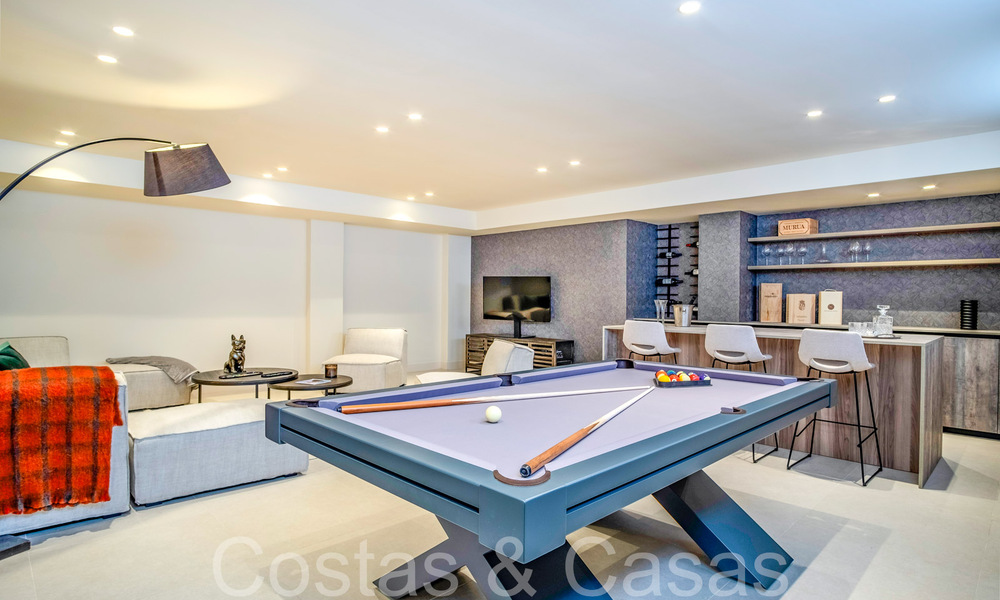 Luxueuze eerstelijns strandvilla te koop in een nieuw, exclusief complex, New Golden Mile, Marbella - Estepona 69841