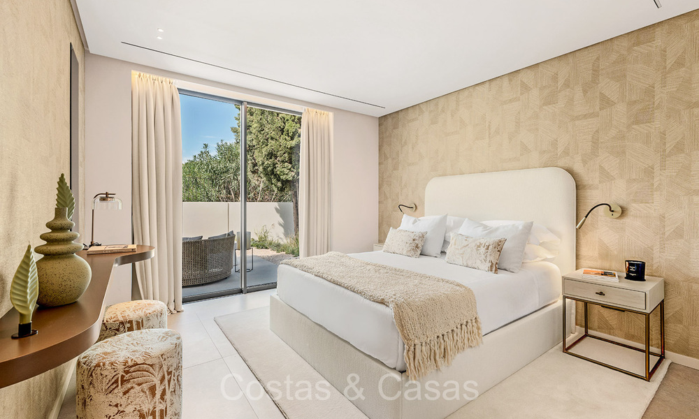 Nieuwe, ultramoderne luxevilla te koop met een architectonisch design, eerstelijns golf Los Naranjos te Nueva Andalucia, Marbella 73106