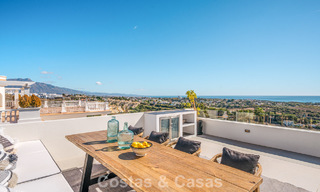 Exclusieve designvilla met panoramisch zeezicht te koop in het een vijfsterren golfresort in Marbella - Benahavis 74800 