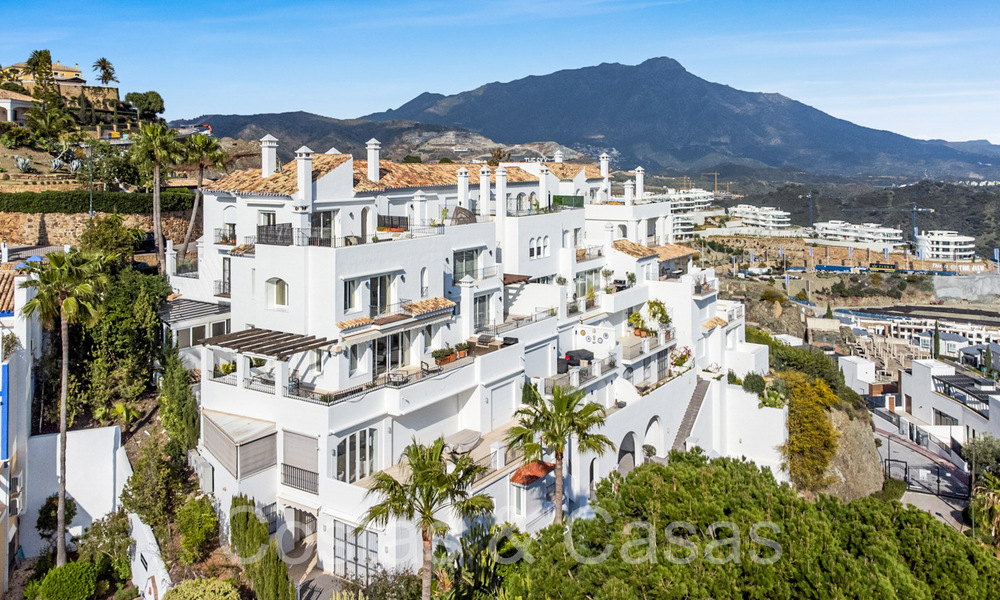 Penthouse te koop met panoramisch zeezicht in de heuvels van Marbella - Benahavis 67403