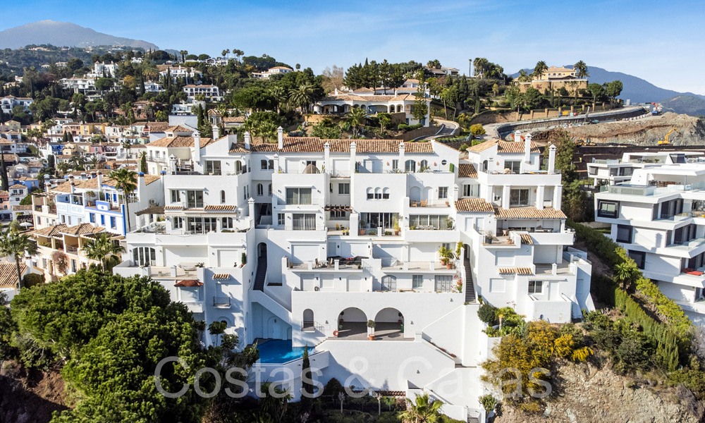 Penthouse te koop met panoramisch zeezicht in de heuvels van Marbella - Benahavis 67405