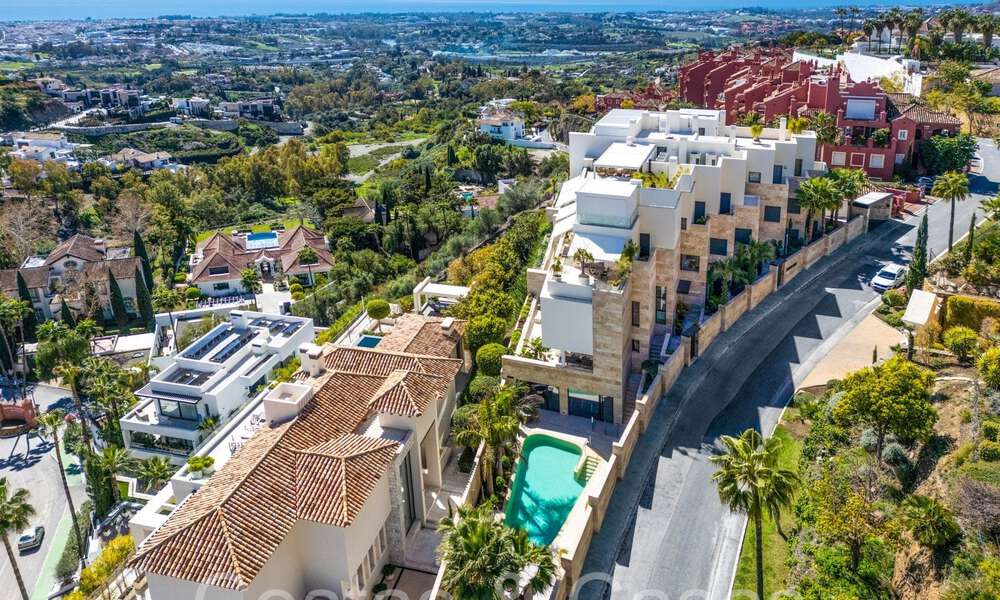 Luxueus duplex appartement met panoramisch zeezicht te koop in Benahavis - Marbella 67359