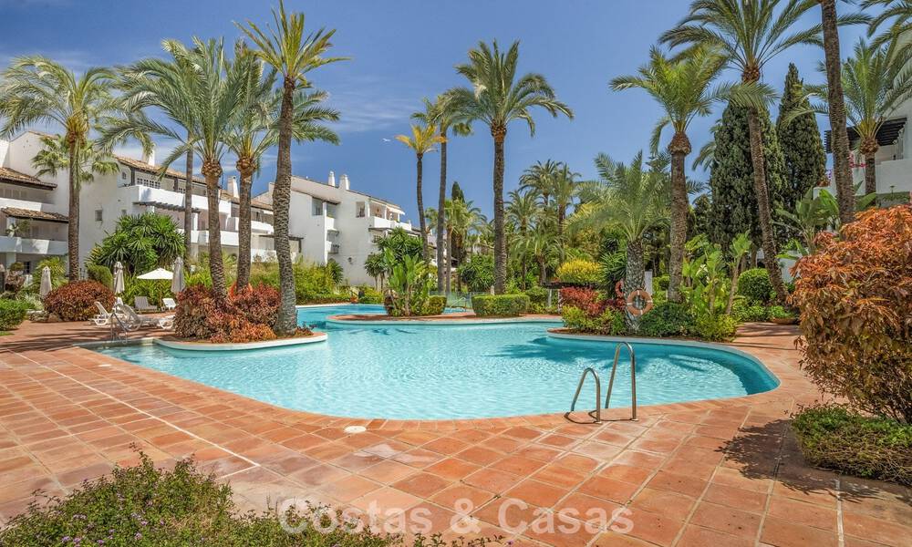 Ruim penthouse te koop gelegen in Puente Romano op Marbella’s Golden Mile 67885