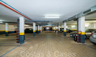 Ruim en licht duplex penthouse te koop gelegen in Nueva Andalucia, Marbella 67980 