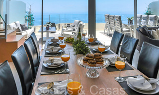 Luxueus, modern, duplex penthouse met panoramisch zeezicht te koop in Benalmadena, Costa del Sol 68039 