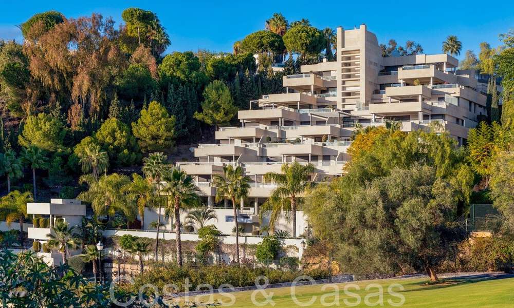 Luxueus appartement te koop met onbelemmerd, panoramisch zeezicht in Nueva Andalucia, Marbella 68086