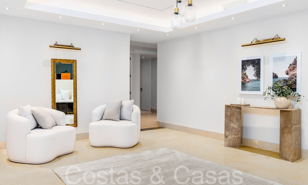 Luxueus appartement te koop met onbelemmerd, panoramisch zeezicht in Nueva Andalucia, Marbella 68091