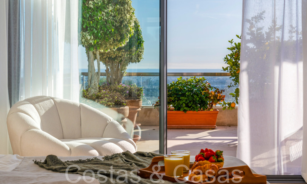 Luxueus appartement te koop met onbelemmerd, panoramisch zeezicht in Nueva Andalucia, Marbella 68111