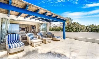 Luxevilla met open zeezicht te koop, direct aan het strand op de prestigieuze Golden Mile van Marbella 68312 