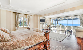 Luxevilla met open zeezicht te koop, direct aan het strand op de prestigieuze Golden Mile van Marbella 68343 