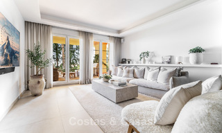 Luxe appartement te koop op wandelafstand van Puerto Banus en het strand in Nueva Andalucia, Marbella 67873 