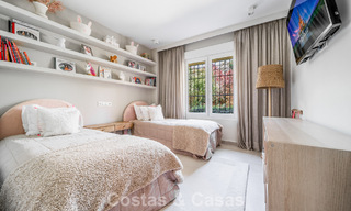 Luxe appartement te koop op wandelafstand van Puerto Banus en het strand in Nueva Andalucia, Marbella 67878 