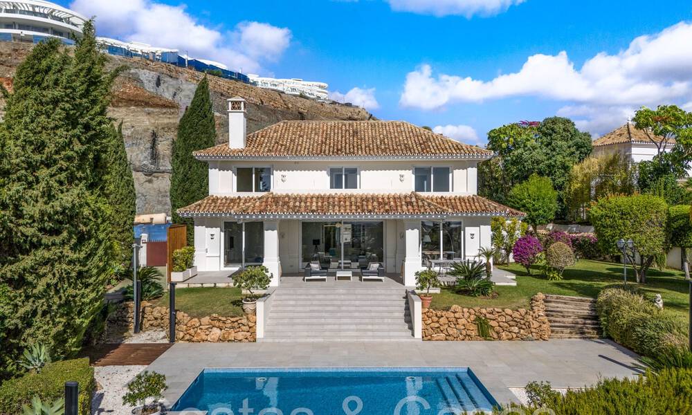 Instapklare Mediterrane luxevilla te koop, op eerstelijns golf in La Quinta, Benahavis - Marbella 68254