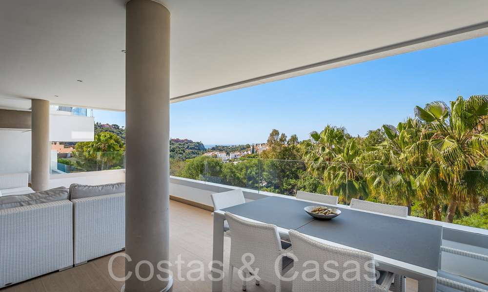 Instapklaar modern appartement te koop met weids uitzicht in het exclusieve Benahavis - Marbella 68529