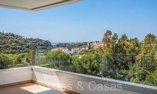 Instapklaar modern appartement te koop met weids uitzicht in het exclusieve Benahavis - Marbella 68532 