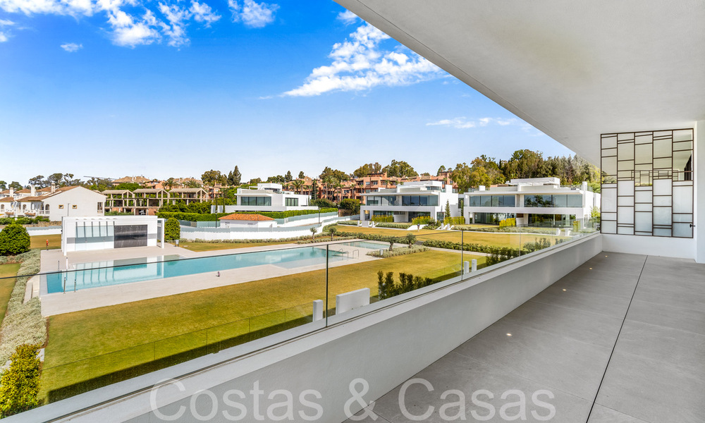 State-of-the-art designwoning te koop in een innovatief complex op Marbella’s Golden Mile op een steenworp van het strand 69031