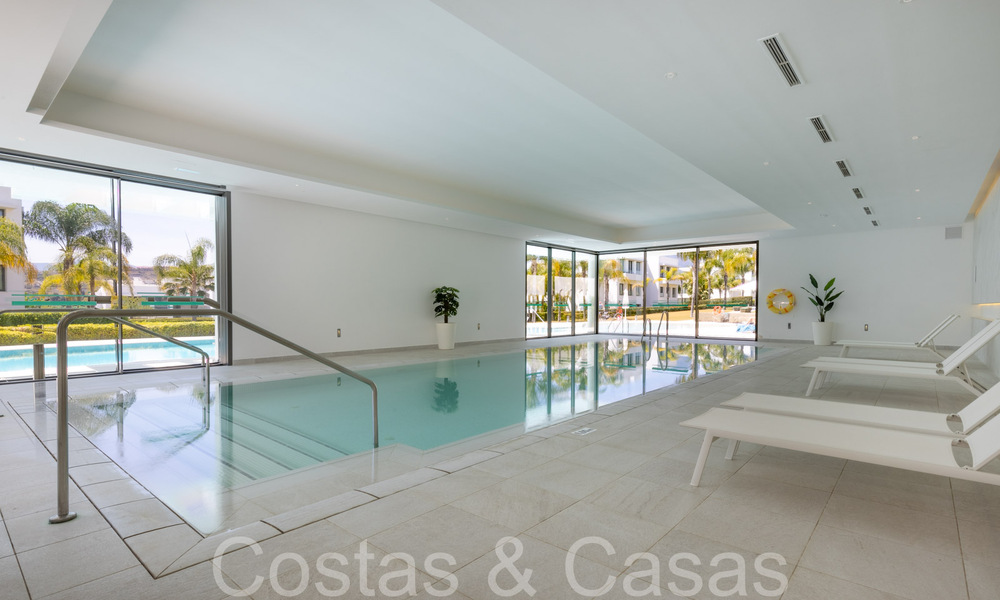 Instapklaar, modern, design appartement te koop nabij de golfbaan in de gouden driehoek van Marbella - Benahavis - Estepona 68775