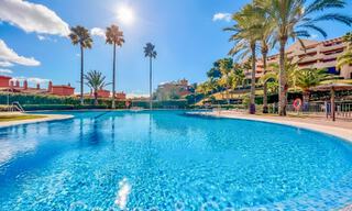 Instapklaar luxe penthouse met magnifiek uitzicht op de golfbaan en de Middellandse Zee te koop in Benahavis - Marbella 69625 