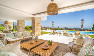 Nieuwbouwvilla in een Mediterrane, Provençaalse stijl te koop in een afgeschermde urbanisatie in Marbella - Benahavis 69918 