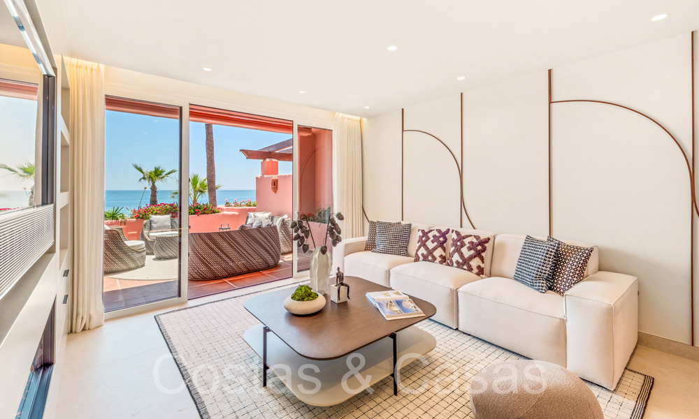 Verfijnd, eerstelijnsstrand appartement te koop in een exclusief complex op de New Golden Mile, Marbella - Estepona 69957