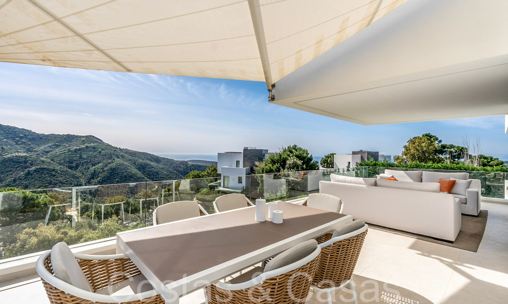 Instapklare luxevilla met panoramische vergezichten te koop in een gated community van Benahavis - Marbella 70056