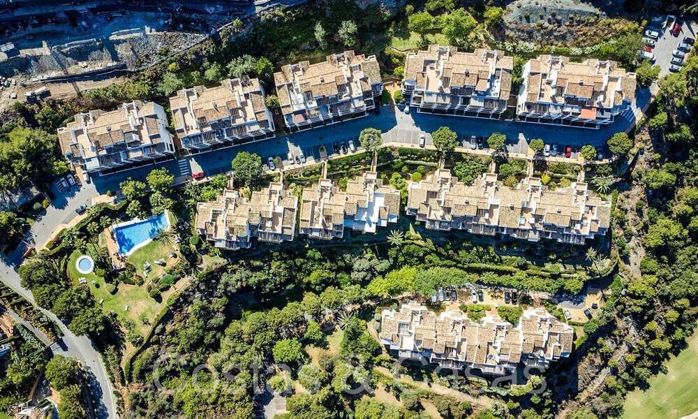 Instapklaar, verfijnd penthouse te koop in een gated golfenclave van La Quinta in Benahavis - Marbella 70183