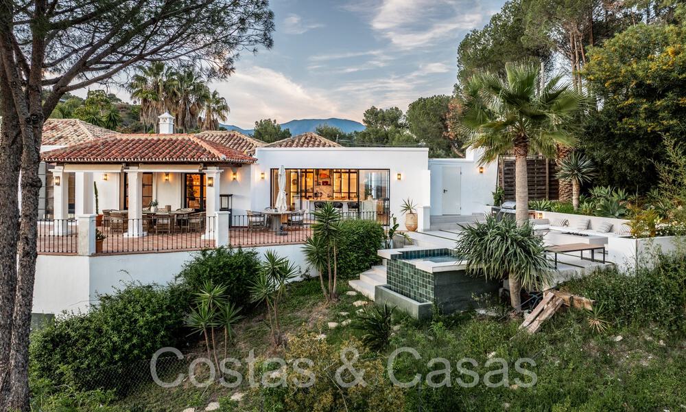 Gelijkvloerse luxevilla in eigentijdse mediterrane bouwstijl te koop omgeven door natuur in El Madroñal, Benahavis - Marbella 70251