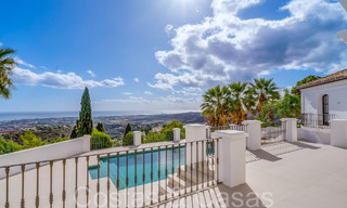 Sublieme Mediterrane luxevilla met panoramisch zeezicht te koop in El Madroñal, Marbella - Benahavis 70385 