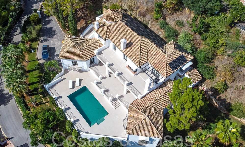 Sublieme Mediterrane luxevilla met panoramisch zeezicht te koop in El Madroñal, Marbella - Benahavis 70386