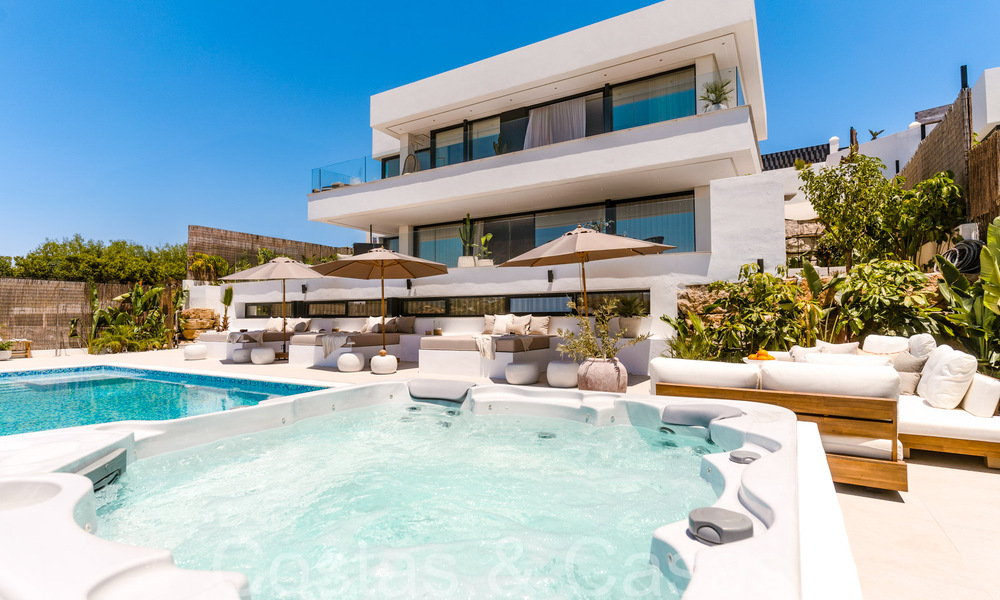 Instapklare, moderne nieuwbouwvilla met weids zeezicht te koop in Nueva Andalucia, Marbella 70447