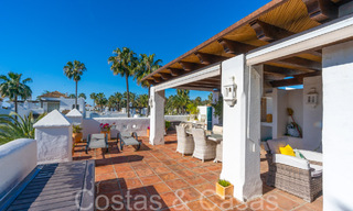 Penthouse te koop in een begeerd strandcomplex op de New Golden Mile tussen Marbella en Estepona 70723 