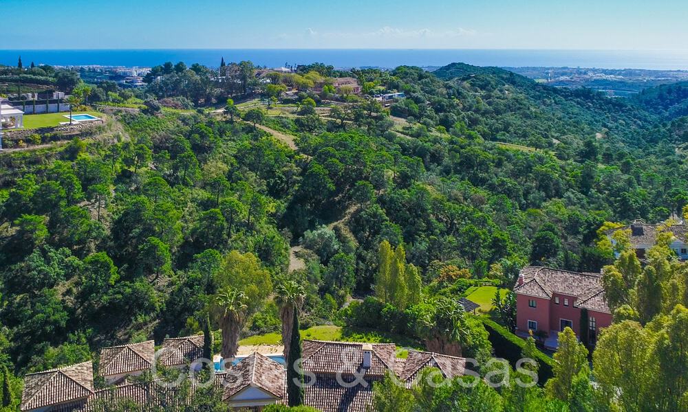 Majestueuze boutique villa te koop, met zeezicht, in het meest exclusieve La Zagaleta Golfresort in Benahavis - Marbella 71432