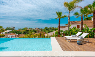 Nieuwe en instapklare villa in moderne stijl te koop met zeezicht, beachside ten oosten van Marbella’s stadscentrum 71464 