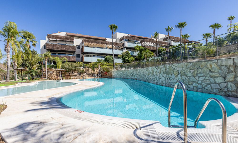 Modern golf appartement te koop in het prestigieuze 5* Los Flamingos Golf Resort op de New Golden Mile, Marbella - Benahavís 71684