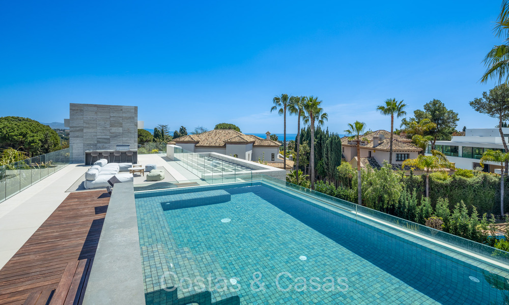 Indrukwekkende, hedendaagse designvilla te koop in Nueva Andalucia, Marbella 72196