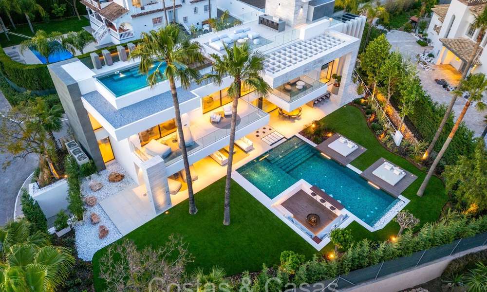 Indrukwekkende, hedendaagse designvilla te koop in Nueva Andalucia, Marbella 72204