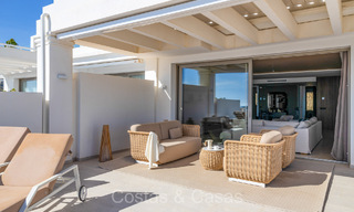 Luxueus appartement te koop met panoramisch zeezicht in een boutique complex in Nueva Andalucia, Marbella 72900 