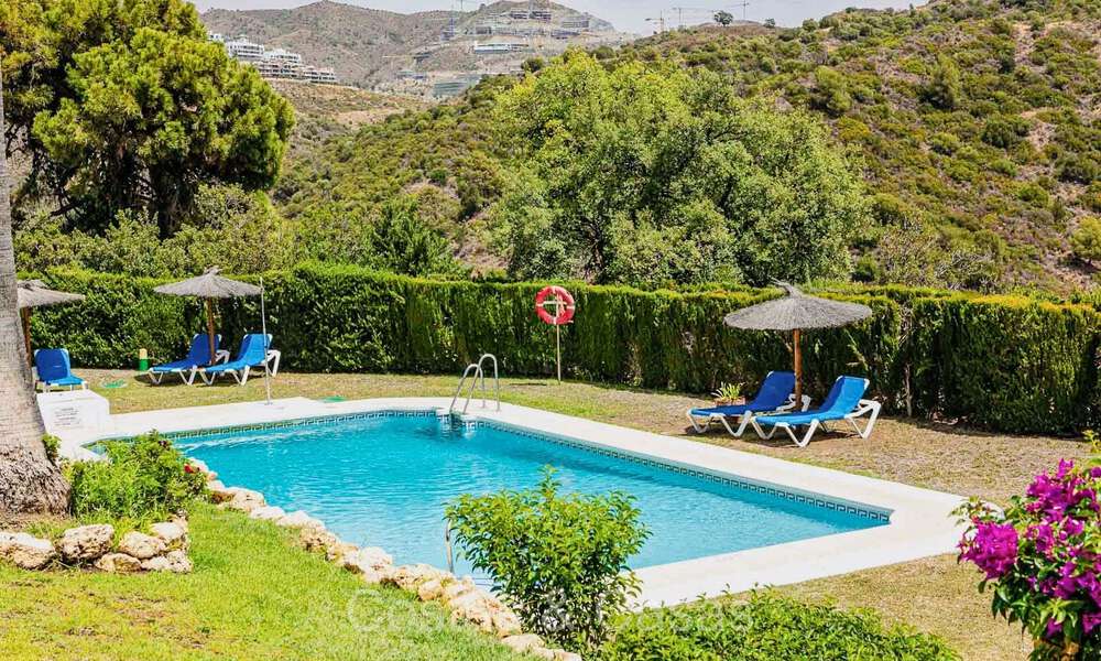 Prestigieus gerenoveerd appartement te koop met ruim terras in La Quinta golfresort, Benahavis - Marbella 72929