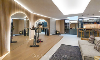 Verfijnde, minimalistische luxewoning te koop in een prestigieus complex in Nueva Andalucia, Marbella 73172 