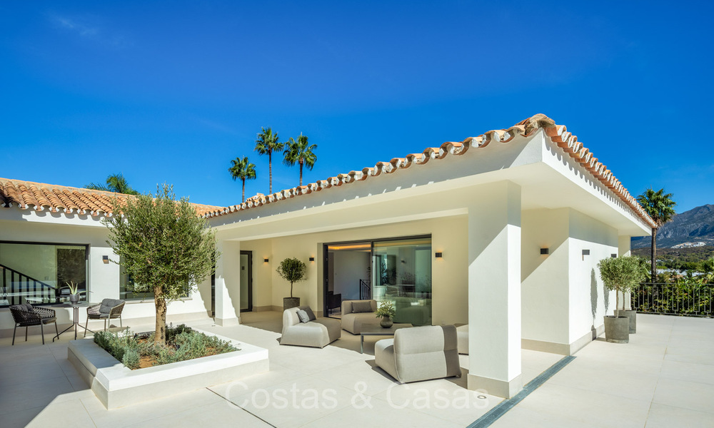 Verfijnde luxevilla in een moderne Mediterrane bouwstijl te koop in Nueva Andalucia, Marbella 73247