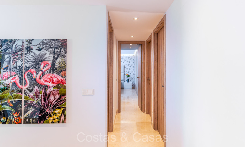 Instapklaar, modern luxe appartement te koop in het vooraanstaande Benahavis - Marbella 73349