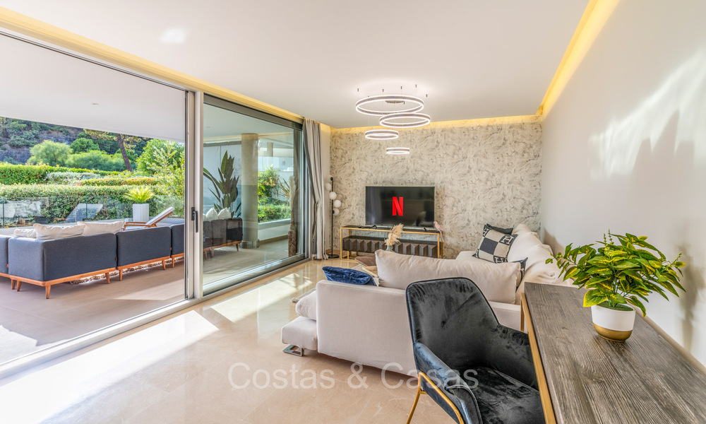 Instapklaar, modern luxe appartement te koop in het vooraanstaande Benahavis - Marbella 73360