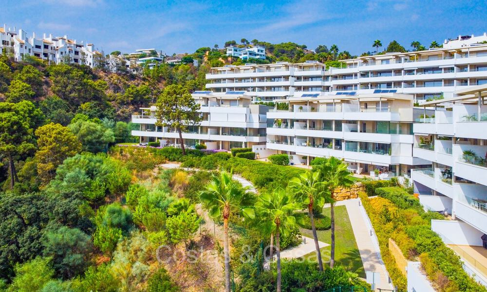 Instapklaar, modern luxe appartement te koop in het vooraanstaande Benahavis - Marbella 73408