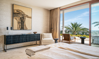 Eersteklas modern luxe appartement met adembenemend golf- en zeezicht te koop in een 5* golfresort in Casares, Costa del Sol 73398 