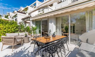 Kwalitatief gerenoveerd tuinappartement te koop, grenzend aan een toonaangevende golfbaan in La Quinta, Benahavis - Marbella 73560 