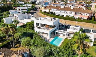 Prachtige, moderne luxevilla te koop in een vooraanstaande woonwijk op de New Golden Mile tussen Marbella en Estepona 73762 