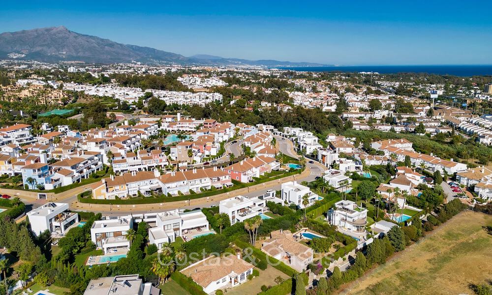 Prachtige, moderne luxevilla te koop in een vooraanstaande woonwijk op de New Golden Mile tussen Marbella en Estepona 73767