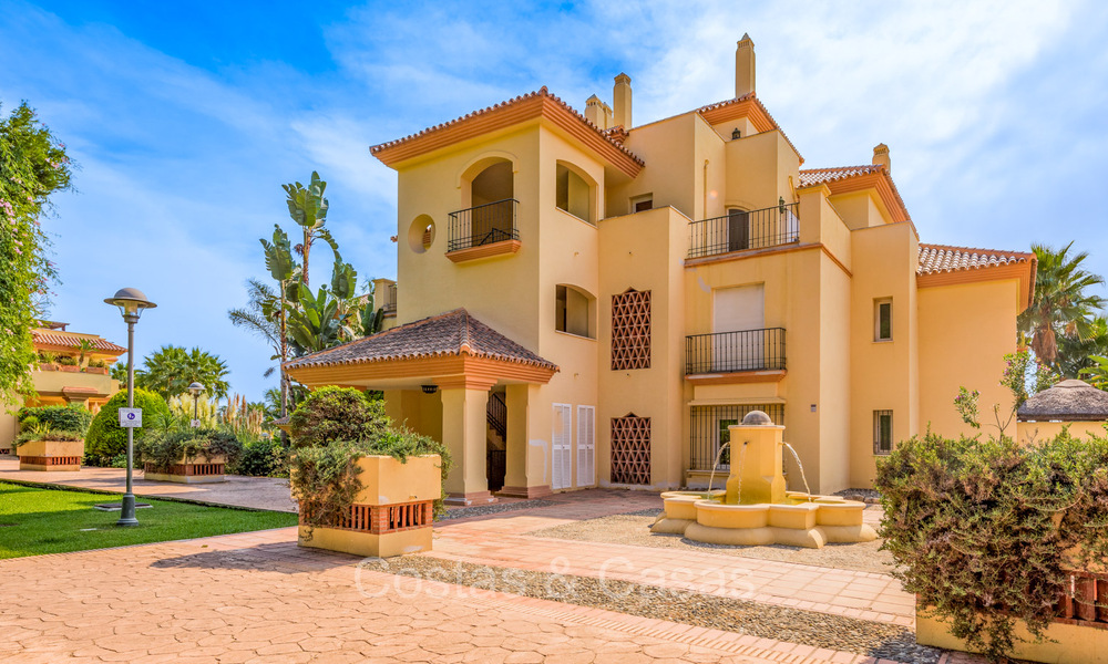 3-slaapkamer appartement te koop op loopafstand van Puerto Banus en het strand in een gated urbanisatie in Nueva Andalucia, Marbella 73703